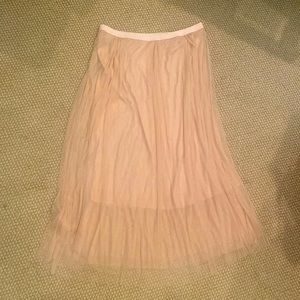Skirt- tule. Large